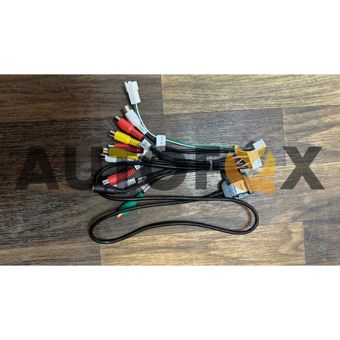 Комплект для Android Магнитол AMX (4G+4RCA+SW+mic)